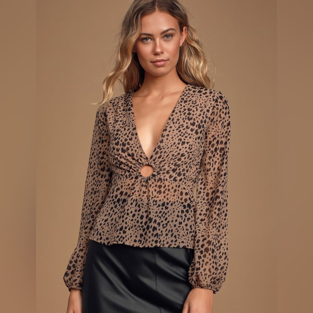 Lulu’s S Having a Moment Balloon Sleeve Top